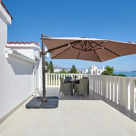 Katja Villa Kastela